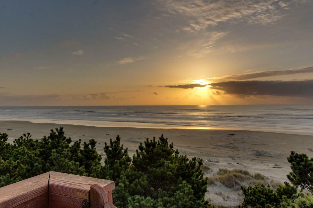 Seadrifter Oceanfront Beach House Seal Rock Eksteriør billede