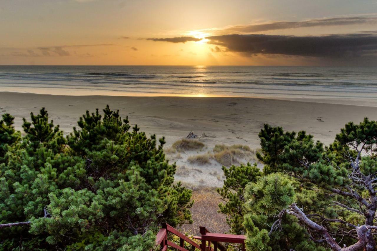 Seadrifter Oceanfront Beach House Seal Rock Eksteriør billede